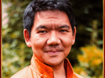 נרגשים להודיע על ביקורו הקרוב של צנשאב סרקונג רינפוצ'ה!